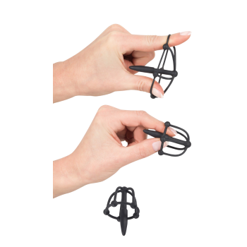 PENIS PLUG WITH A GLANS CAGE