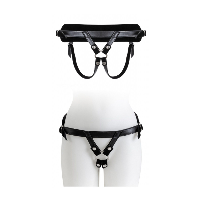 14074-14074_665db701836731.03776325_universal-leather-strap-on-harness-open-crotch-and-3-metallic-rings_large.png