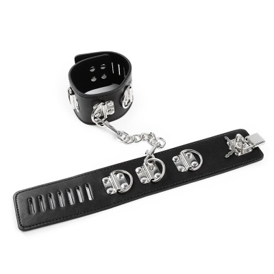 OHMAMA FETISH HASP-STYLE ANKLE RESTRAINTS