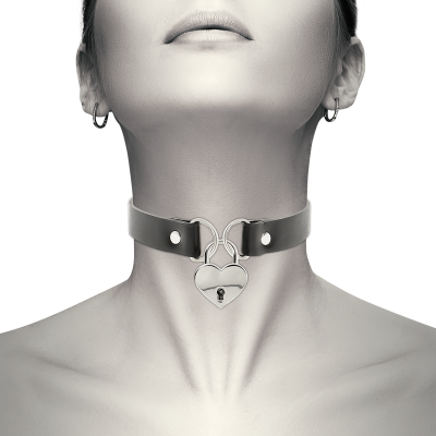COQUETTE CHOKER WITH HEART-SHAPED LOCK AND KEY BLACK