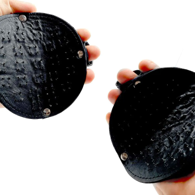 LEATHER VAMPIRE HAND PAD 1 TK