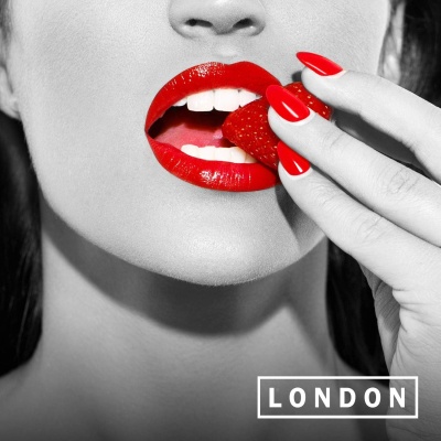 LONDON RED STRAWBERRY 1 PCS