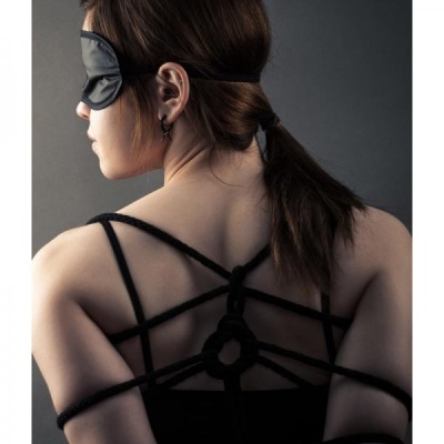 14083-14083_665da925c743c9.37147609_3m-5mm-cotton-bondage-rope-black-2_large.jpg